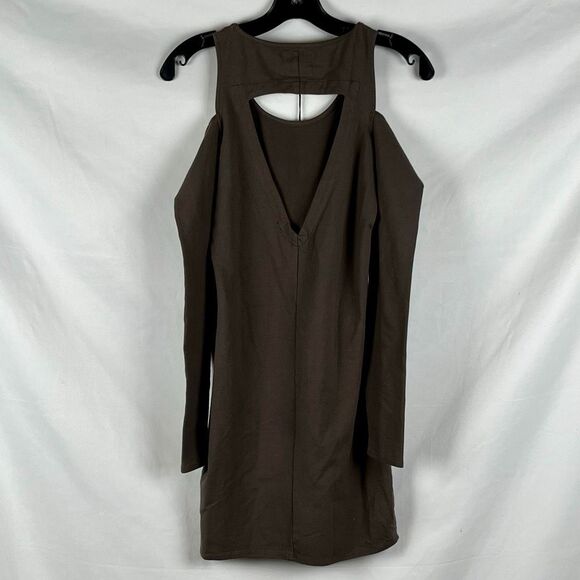 New! NWT Chaser Typewriter Open Shoulder Body Con Mini Dress Small - Picture 2 of 12